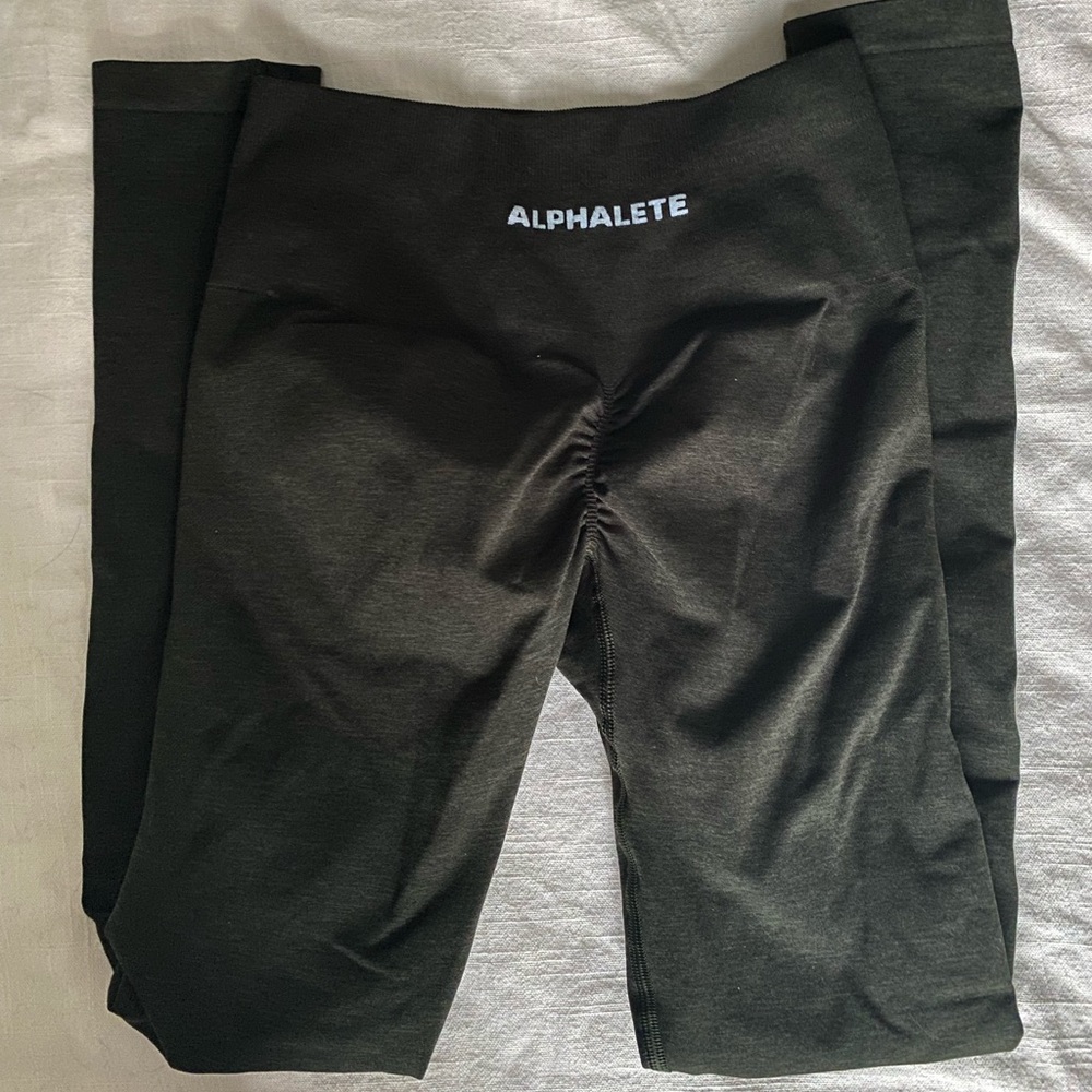 Alphalete Evergreen Amplify Leggings